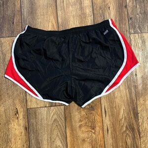 Soffe Shorts - Black, red & white - Junior size: L